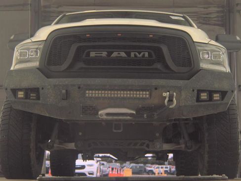 Used 2013 RAM 1500 Laramie w/ Convenience Group AWD/4WD image 3