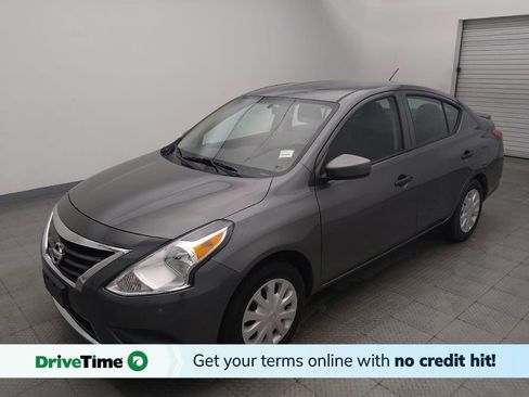 Used 2019 Nissan Versa S Plus FWD image 1