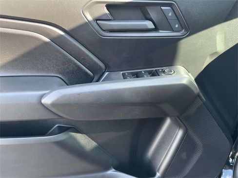 Used 2023 Chevrolet Colorado Trail Boss w/ Technology Package image 16