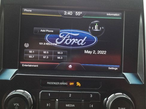 Used 2015 Ford F150 XLT w/ Equipment Group 302A Luxury image 18