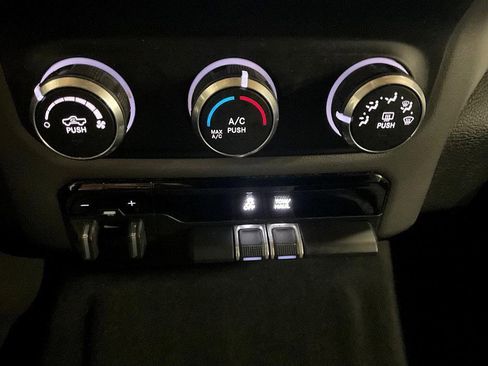 Used 2020 RAM 1500 Big Horn w/ Trailer Tow Group image 25