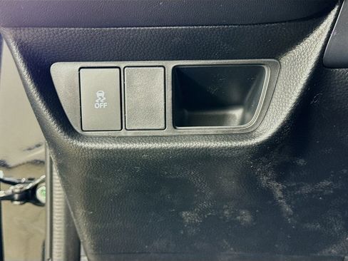 New 2026 Honda HR-V LX image 10