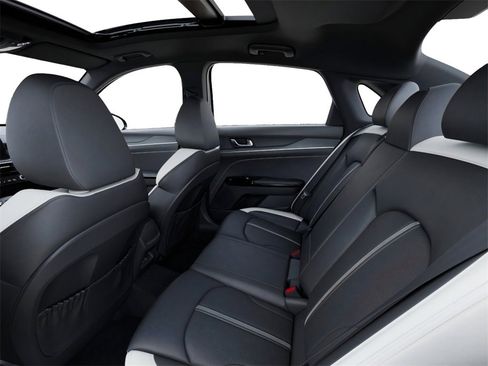 New 2026 Kia K5 GT-Line image 18