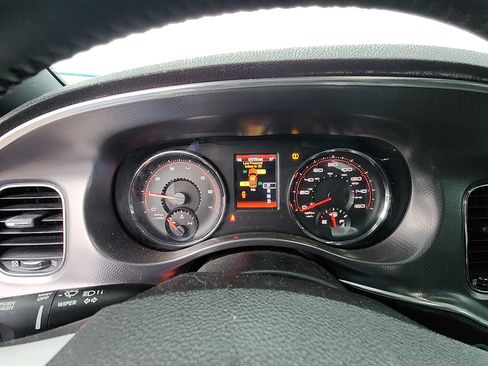 Used 2013 Dodge Charger R/T w/ Wheels & Tunes Group image 9