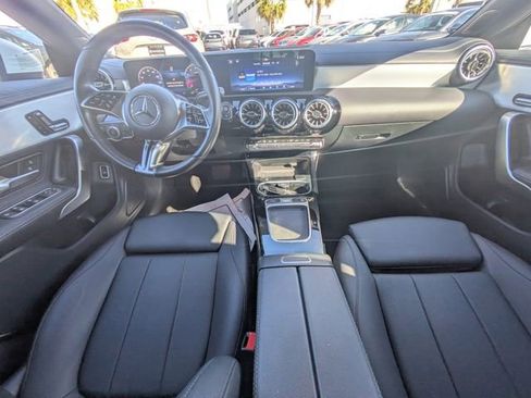 Used 2025 Mercedes-Benz CLA 250 4MATIC image 12