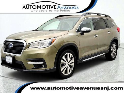 Used 2022 Subaru Ascent Touring AWD/4WD image 1
