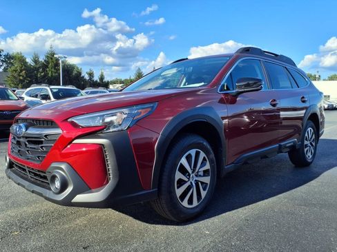 New 2025 Subaru Outback Premium image 2