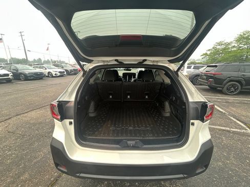 Certified 2024 Subaru Outback Onyx Edition AWD/4WD image 14