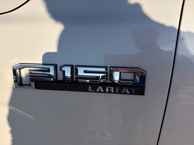 Used 2016 Ford F150 Lariat w/ Equipment Group 502A Luxury AWD/4WD image 39