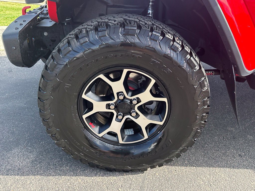 Used 2021 Jeep Wrangler Unlimited Rubicon AWD/4WD image 14