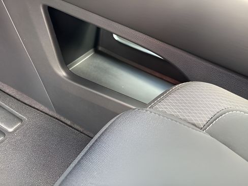 New 2026 Nissan Pathfinder SV w/ SV Premium Package FWD image 35