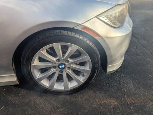 Used 2011 BMW 328i xDrive xDrive image 11