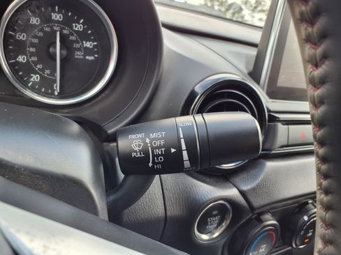 Used 2017 MAZDA MX-5 Miata RF Club w/ Brembo/BBS Package image 18