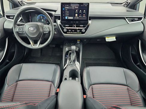 Used 2025 Toyota Corolla XSE image 15