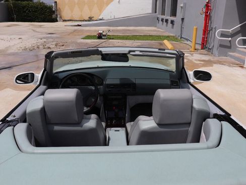 Used 2001 Mercedes-Benz SL 500 image 11