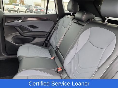 Used 2026 Volkswagen Tiguan SE R-Line AWD/4WD image 16