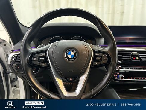 Used 2018 BMW 530e xDrive w/ Premium Package 2 image 16