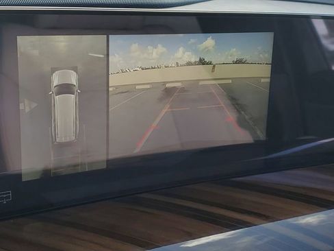 New 2026 Cadillac Escalade ESV Platinum Sport w/ LPO, ONYX Package AWD/4WD image 17
