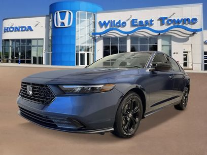 New 2025 Honda Accord SE