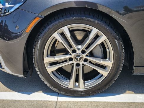 Used 2021 Mercedes-Benz E 350 4MATIC Sedan w/ Premium Package image 10