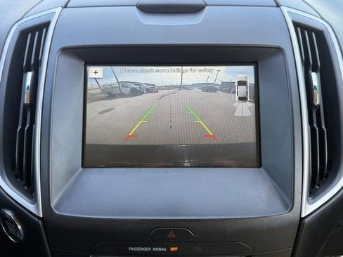 Used 2016 Ford Edge SEL w/ Equipment Group 201A image 19