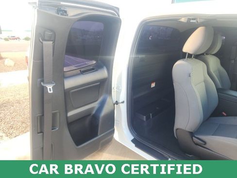 Used 2022 Toyota Tacoma SR image 21