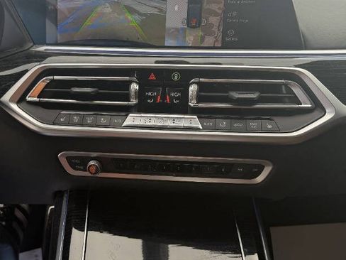 Used 2019 BMW X7 xDrive50i w/ M Sport Package image 20