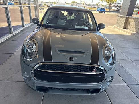 Used 2019 MINI Cooper S image 2