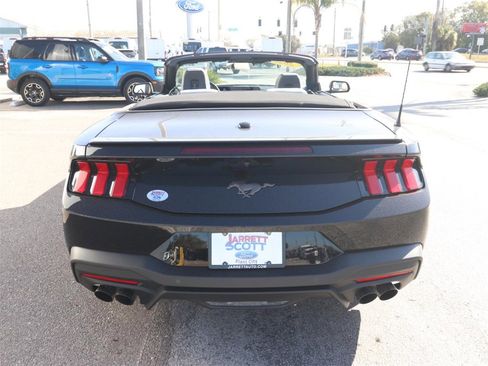 New 2025 Ford Mustang Premium image 14