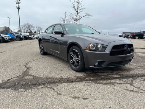Used 2014 Dodge Charger R/T image 5