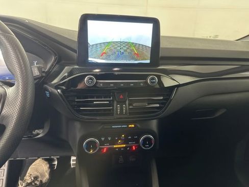 Used 2024 Ford Escape ST-Line image 22