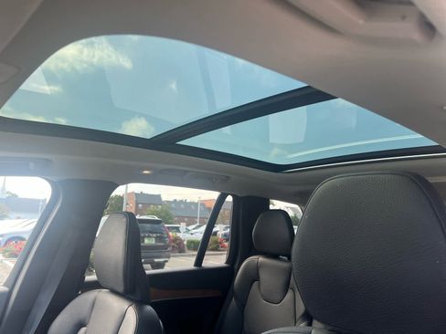 Used 2024 Volvo XC90 B6 Plus w/ Protection Package Premier image 14