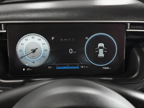 Used 2023 Hyundai Tucson Limited image 3