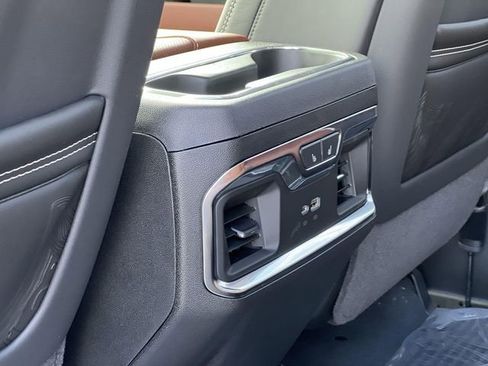 New 2026 GMC Sierra 2500 Denali Ultimate w/ Max Trailering Package image 28