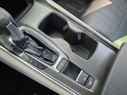 Certified 2020 Honda Accord LX image 31