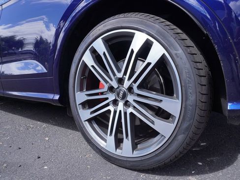 Used 2020 Audi SQ5 Premium Plus w/ Premium Plus Package AWD/4WD image 6