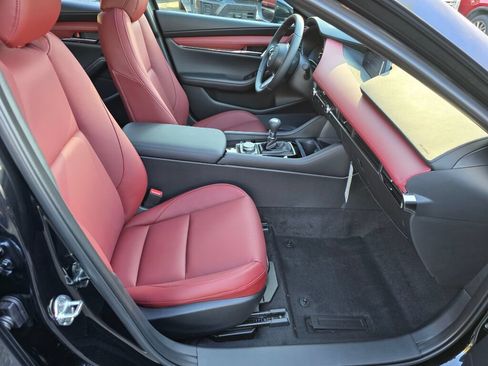 New 2026 MAZDA MAZDA3 2.5 S Hatchback w/ Premium Pkg FWD image 29