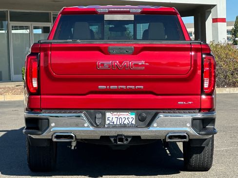 Used 2019 GMC Sierra 1500 SLT w/ SLT Premium Plus Package AWD/4WD image 8