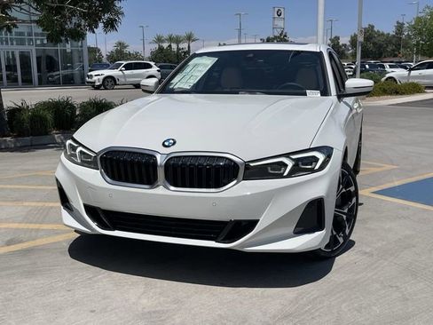 New 2025 BMW 330i xDrive Sedan w/ Convenience Package image 3