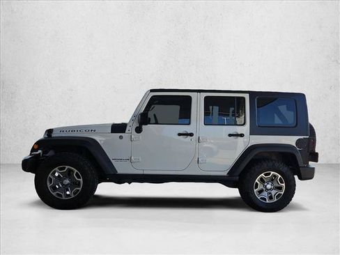 Used 2007 Jeep Wrangler Unlimited Rubicon w/ Dual Top Group AWD/4WD image 9