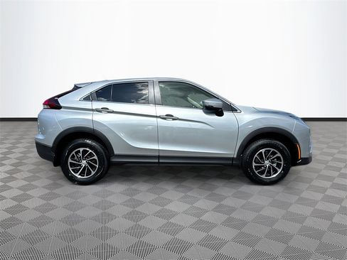 Used 2025 Mitsubishi Eclipse Cross ES image 5