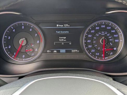 Used 2020 Genesis G70 2.0T Sport RWD image 11