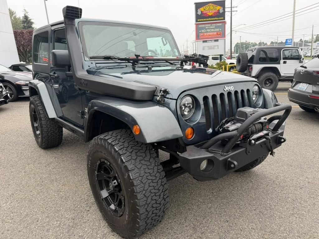 Used 2007 Jeep Wrangler Sahara w/ Dual Top Group AWD/4WD image 7