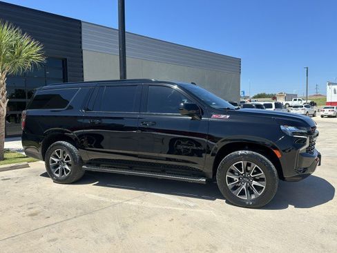 Used 2023 Chevrolet Suburban Z71 AWD/4WD image 25