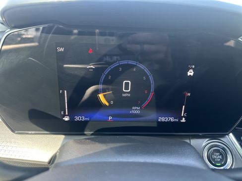 Used 2025 Chevrolet Trax ACTIV w/ Sunroof Package FWD image 16