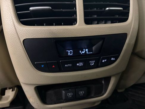 Used 2019 Acura MDX SH-AWD image 32