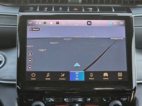 Used 2023 Jeep Grand Cherokee Limited w/ Luxury Tech Group II AWD/4WD image 40