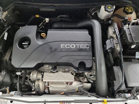 Used 2019 Chevrolet Equinox LT image 30