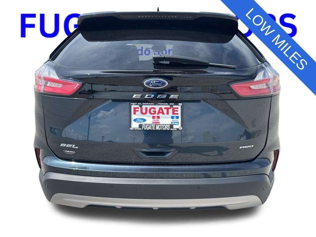 Used 2023 Ford Edge SEL w/ Convenience Package AWD/4WD image 4