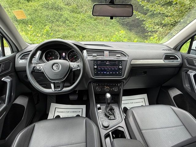 Used 2021 Volkswagen Tiguan SE R-Line AWD/4WD image 10